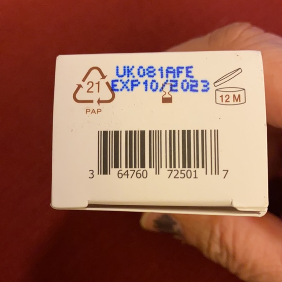 COPY - NEW Avène 50+ spf TINTED face sunscreen - Picture 6 of 6